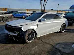 Mercedes-Benz CLA 250 2.0L 4 2015