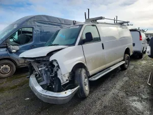 GMC Savana G2500 6.6L 8 2021