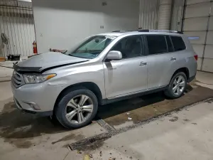 Toyota Highlander LIMITED 3.5L 6 2011