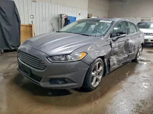 Ford Fusion SE 1.5L 4 2014