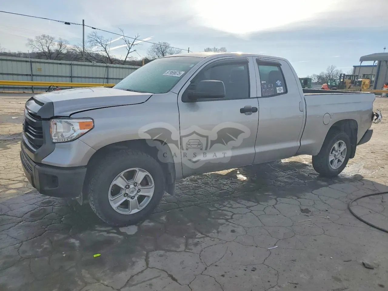 Toyota Tundra DOUBLE CAB SR 4.6L 8 2015
