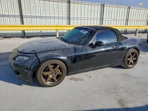 Mazda MX-5 (Miata) 2.0L 4 2006