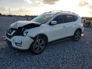 Nissan Rogue S 2.5L 4 2019