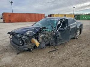 Chrysler 300 TOURING 3.6L 6 2019