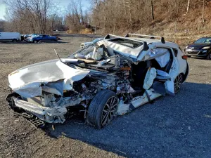Subaru Impreza 2.0L 4 2024