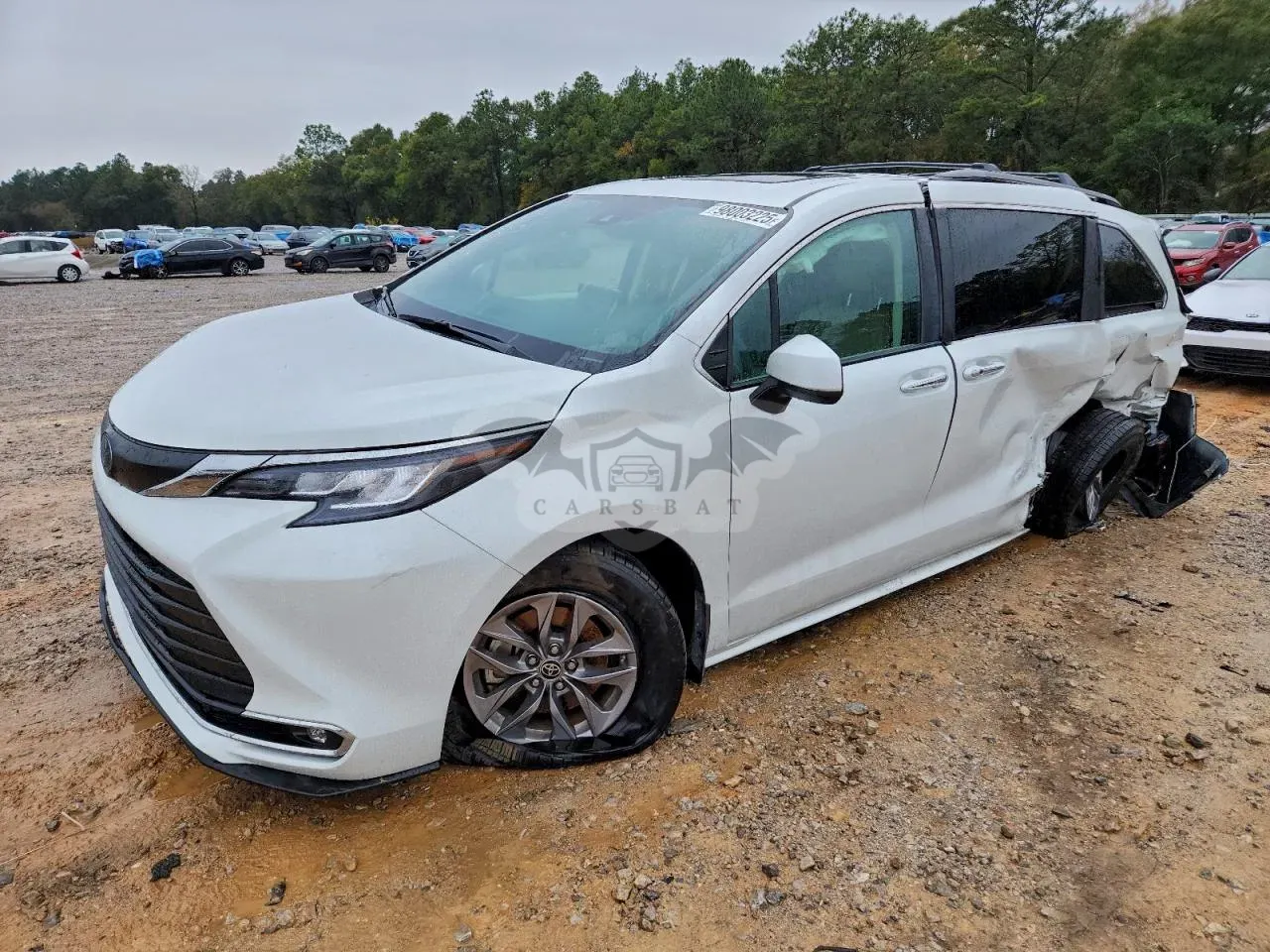 Toyota Sienna XLE 2.5L 4 2022