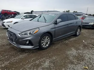 Hyundai Sonata SE 2.4L 4 2019