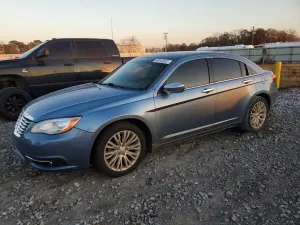 Chrysler 200 LIMITED 2.4L 4 2011