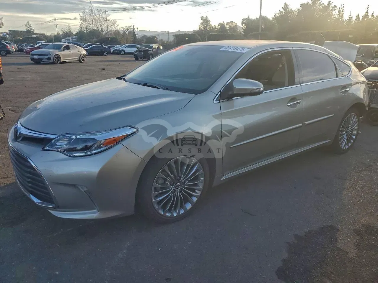 Toyota Avalon XLE 3.5L 6 2017