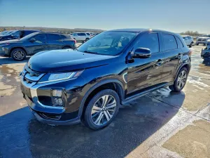 Mitsubishi Outlander SE 2.0L 4 2022
