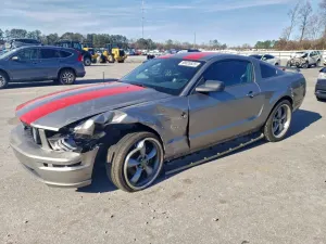 Ford Mustang GT 4.6L 8 2008
