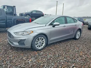 Ford Fusion SE 1.5L 4 2020