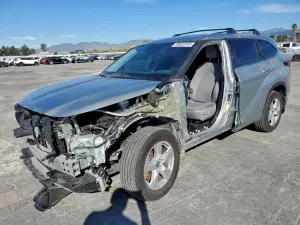 Toyota Highlander L 3.5L 6 2021