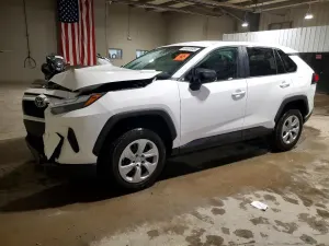 Toyota Rav4 LE 2.5L 4 2024