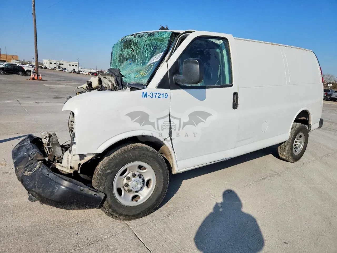 Chevrolet Express 6.0L 8 2020
