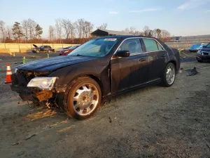Chrysler 300 LIMITED 3.6L 6 2016