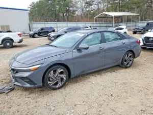 Hyundai Elantra LIMITED 2.0L 4 2024