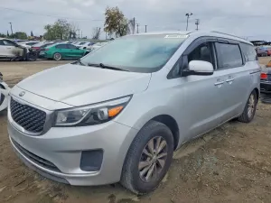Kia Sedona LX 3.3L 6 2015