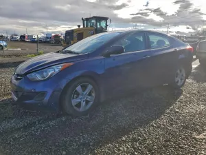 Hyundai Elantra GLS 1.8L 4 2013