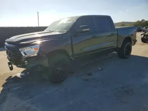 RAM 1500 BIG HORN/LONE STAR 5.7L 8 2020