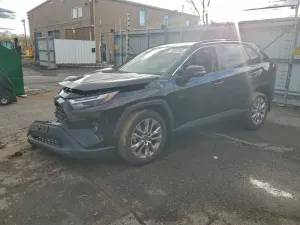 Toyota Rav4 XLE PREMIUM 2.5L 4 2024