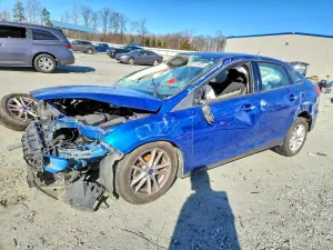 Ford Focus SE 2.0L 4 2018