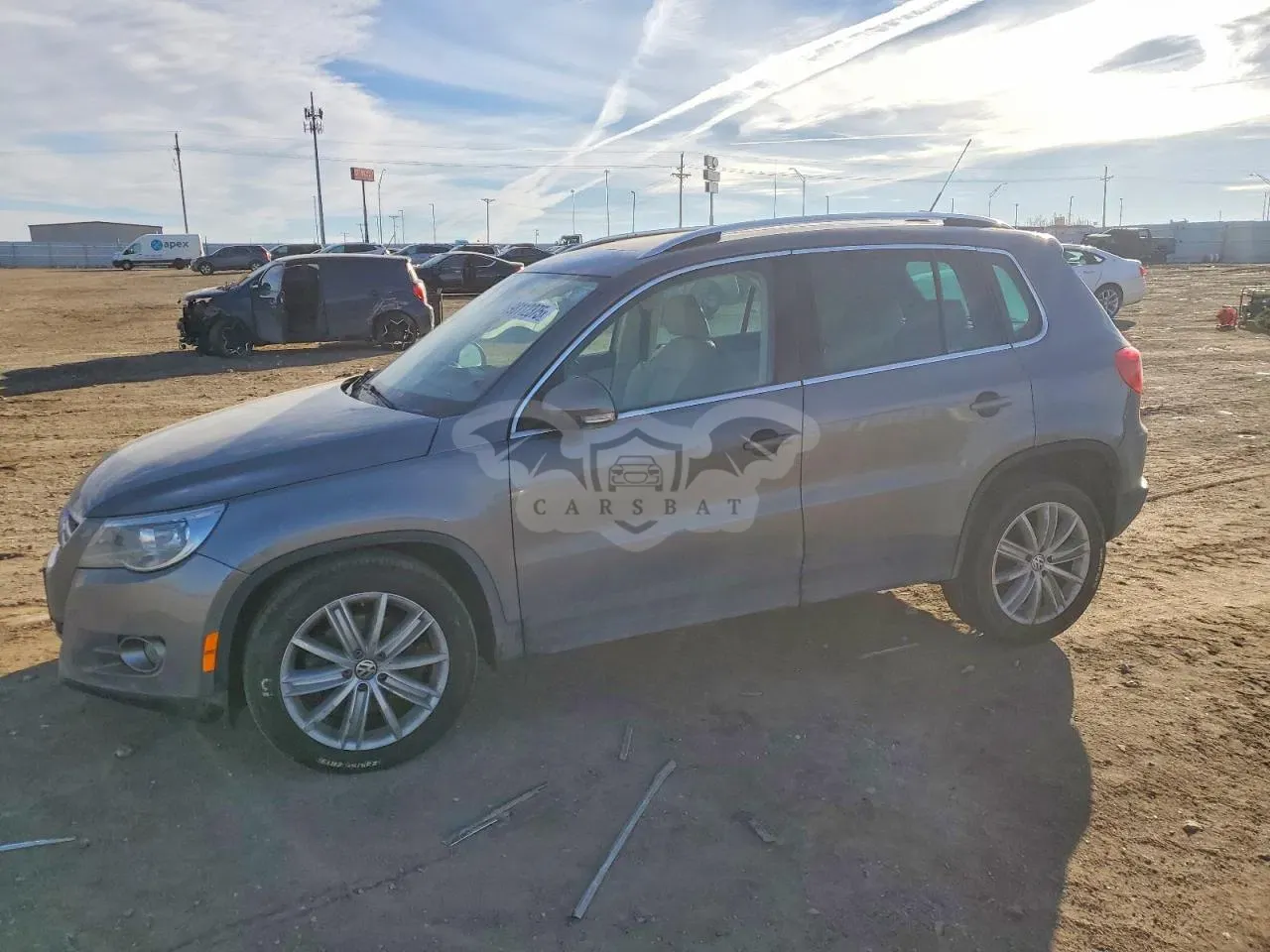 Volkswagen Tiguan S 2.0L 4 2011