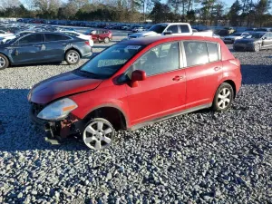Nissan Versa S 1.8L 4 2010
