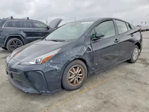 Toyota Prius L 1.8L 4 2020