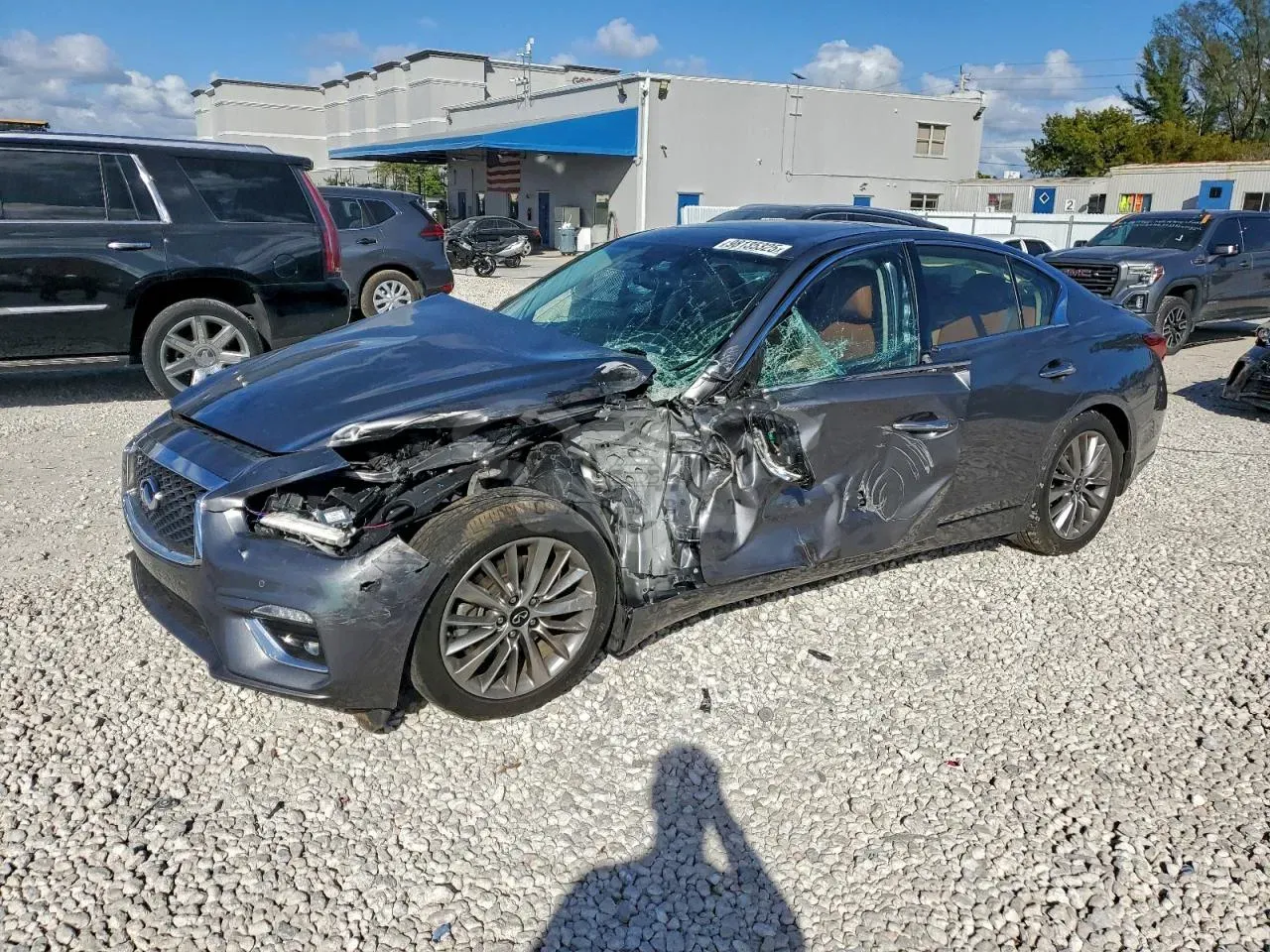 Infiniti Q50 LUXE 3.0L 6 2024