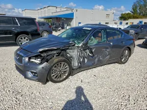 Infiniti Q50 LUXE 3.0L 6 2024