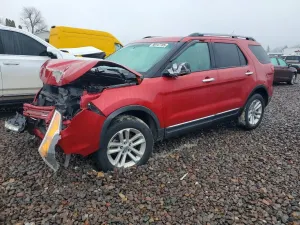 Ford Explorer XLT 3.5L 6 2011