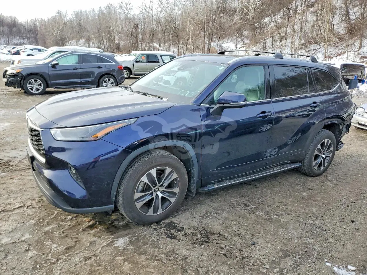 Toyota Highlander XLE 3.5L 6 2022