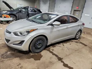 Hyundai Elantra SE 1.8L 4 2016