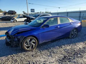 Hyundai Elantra SEL 2.0L 4 2024