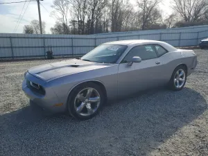 Dodge Challenger SXT 3.6L 6 2014