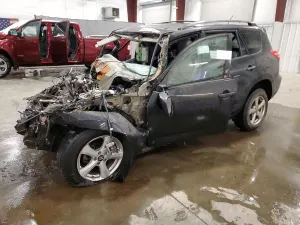 Toyota Rav4 2.5L 4 2010