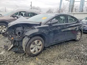 Hyundai Elantra SE 1.8L 4 2016
