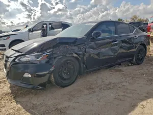 Nissan Altima S 2.5L 4 2020