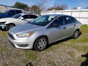 Ford Focus S 2.0L 4 2017