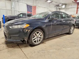 Ford Fusion SE 2.5L 4 2014