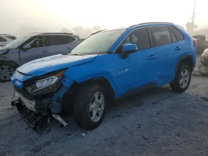 Toyota Rav4 XLE 2.5L 4 2019