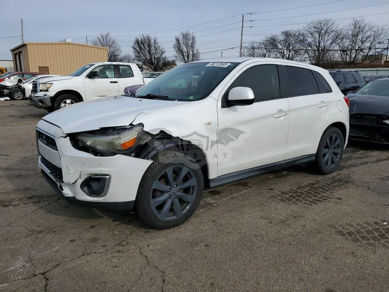 Mitsubishi Outlander ES 2.0L 4 2013