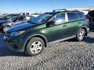 Toyota Rav4 LE 2.5L 4 2013
