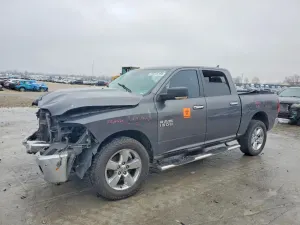 RAM 1500 SLT 5.7L 8 2017