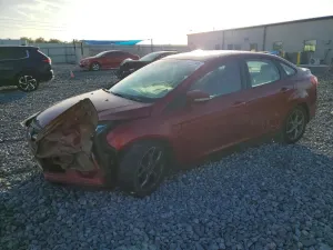 Ford Focus SE 2.0L 4 2014