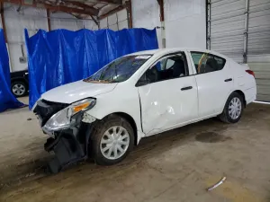 Nissan Versa S 1.6L 4 2017