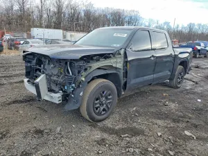 Toyota Tundra CREWMAX SR 3.4L 6 2022
