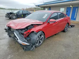 Hyundai Elantra LIMITED 2.0L 4 2024