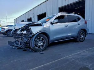Nissan Rogue S 2.5L 4 2019